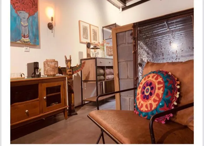 Tali House - Casa Hotel